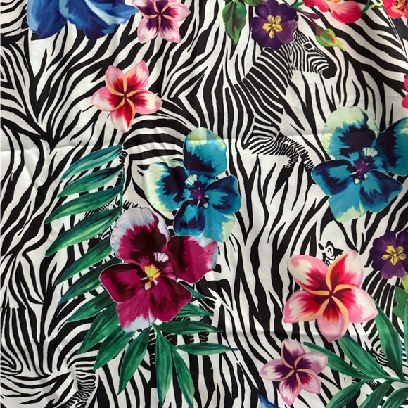 NWT Johnny Was Beach/Picnic Blanket - Picture 3 of 4